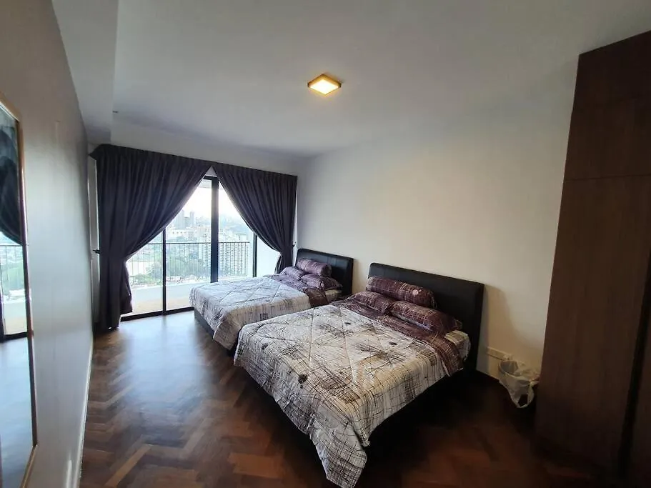 Landmark By Katana 3Br Glamorous Highrise Seaview Homestay Gurney无敌海景三房套房 Tanjung Tokong 0*,  Malaysia