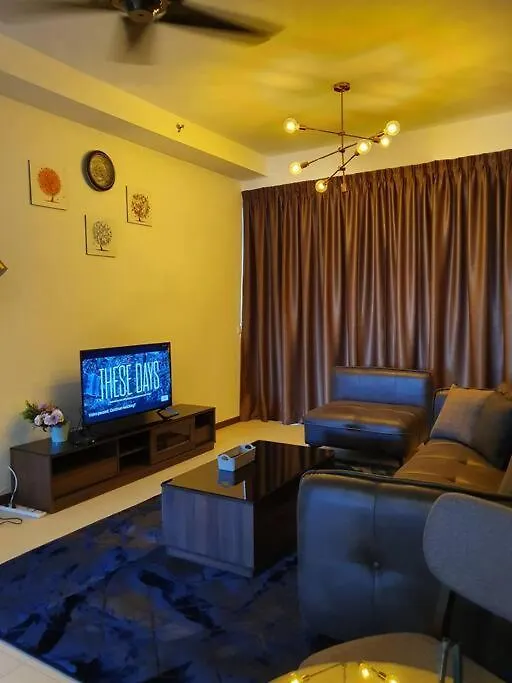 Landmark By Katana 3Br Glamorous Highrise Seaview Homestay Gurney无敌海景三房套房 Tanjung Tokong 0*,  Malaysia